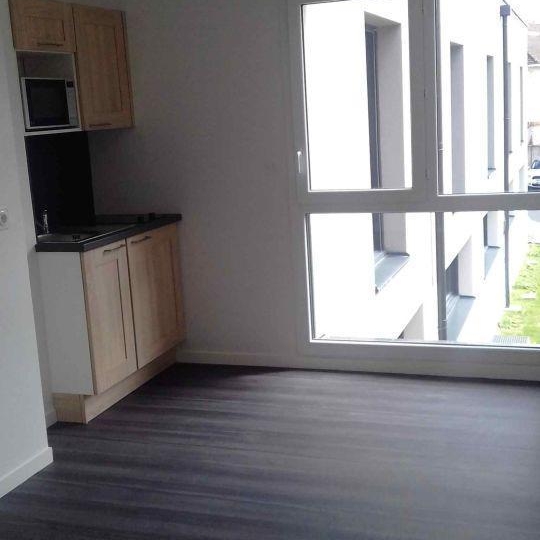  Annonces STROYES : Appartement | TROYES (10000) | 20 m2 | 216 € 