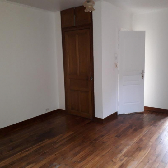 Annonces STROYES : Appartement | TROYES (10000) | 42 m2 | 450 € 