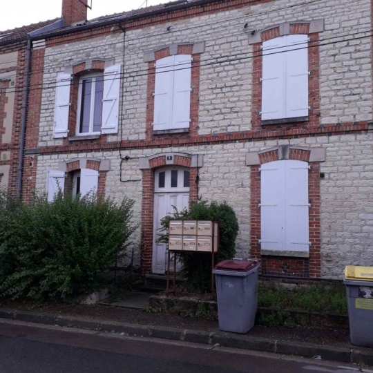  Annonces STROYES : Appartement | TROYES (10000) | 19 m2 | 328 € 