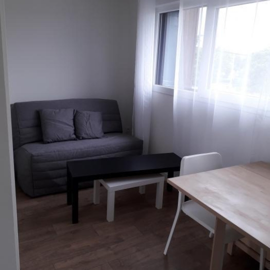 Annonces STROYES : Apartment | ROSIERES-PRES-TROYES (10430) | 18 m2 | 450 € 