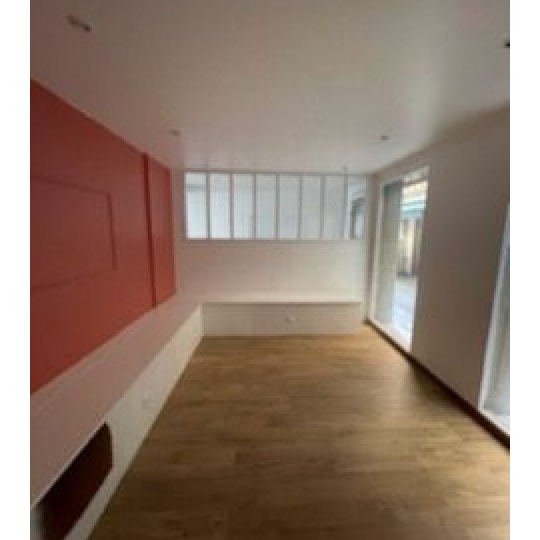  Annonces STROYES : Office | TROYES (10000) | 70 m2 | 1 500 € 