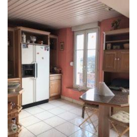  Annonces STROYES : Appartement | TROYES (10000) | 180 m2 | 392 200 € 