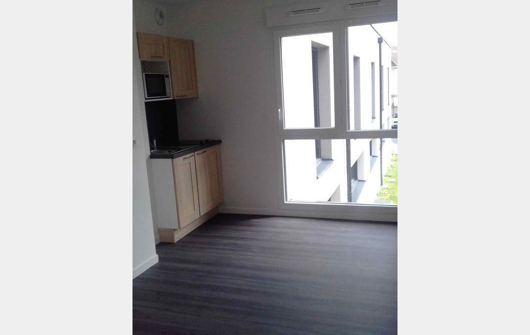 Annonces STROYES : Appartement | TROYES (10000) | 20 m2 | 216 € 
