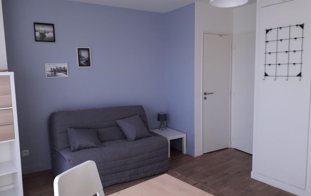 Annonces STROYES : Apartment | ROSIERES-PRES-TROYES (10430) | 22 m2 | 395 € 