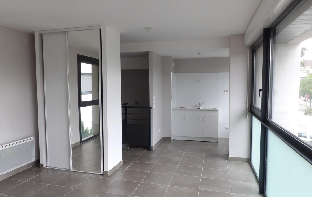 Annonces STROYES : Appartement | TROYES (10000) | 35 m2 | 450 € 