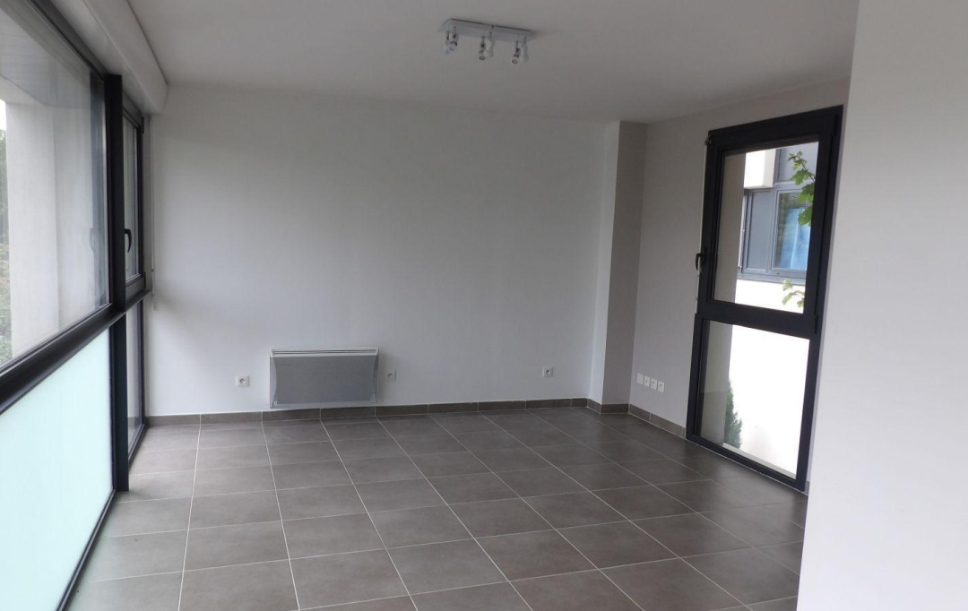Annonces STROYES : Appartement | TROYES (10000) | 35 m2 | 450 € 