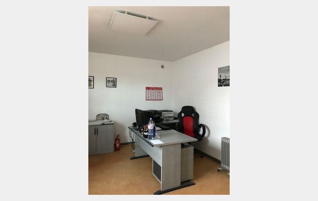Annonces STROYES : Office | LA CHAPELLE-SAINT-LUC (10600) | 177 m2 | 1 304 € 