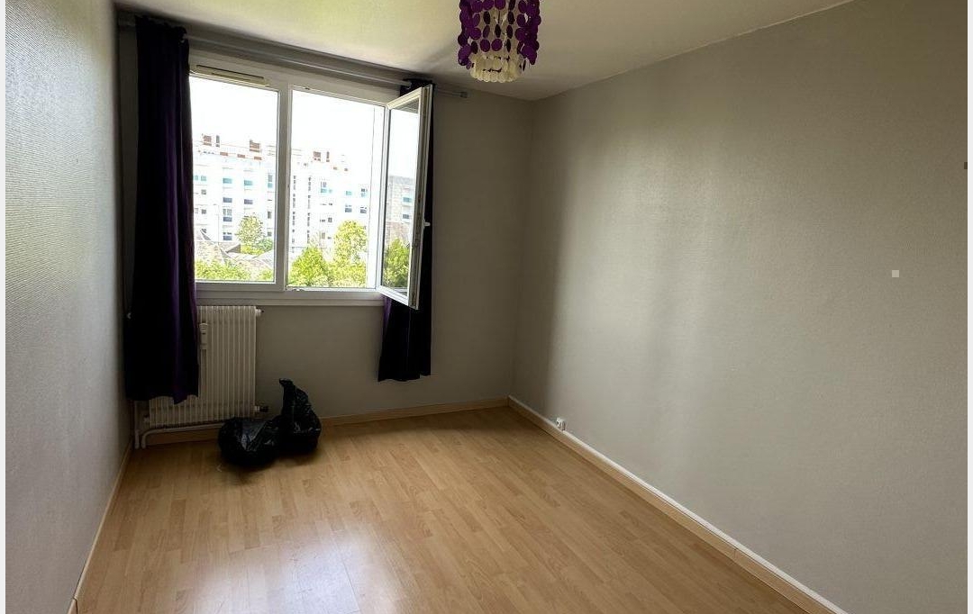 Annonces STROYES : Appartement | TROYES (10000) | 63 m2 | 98 000 € 
