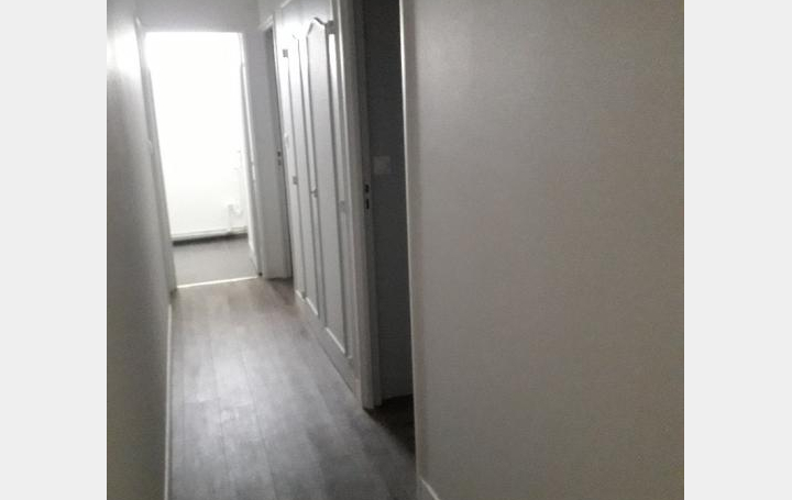 Annonces STROYES : Apartment | TROYES (10000) | 75 m2 | 730 € 